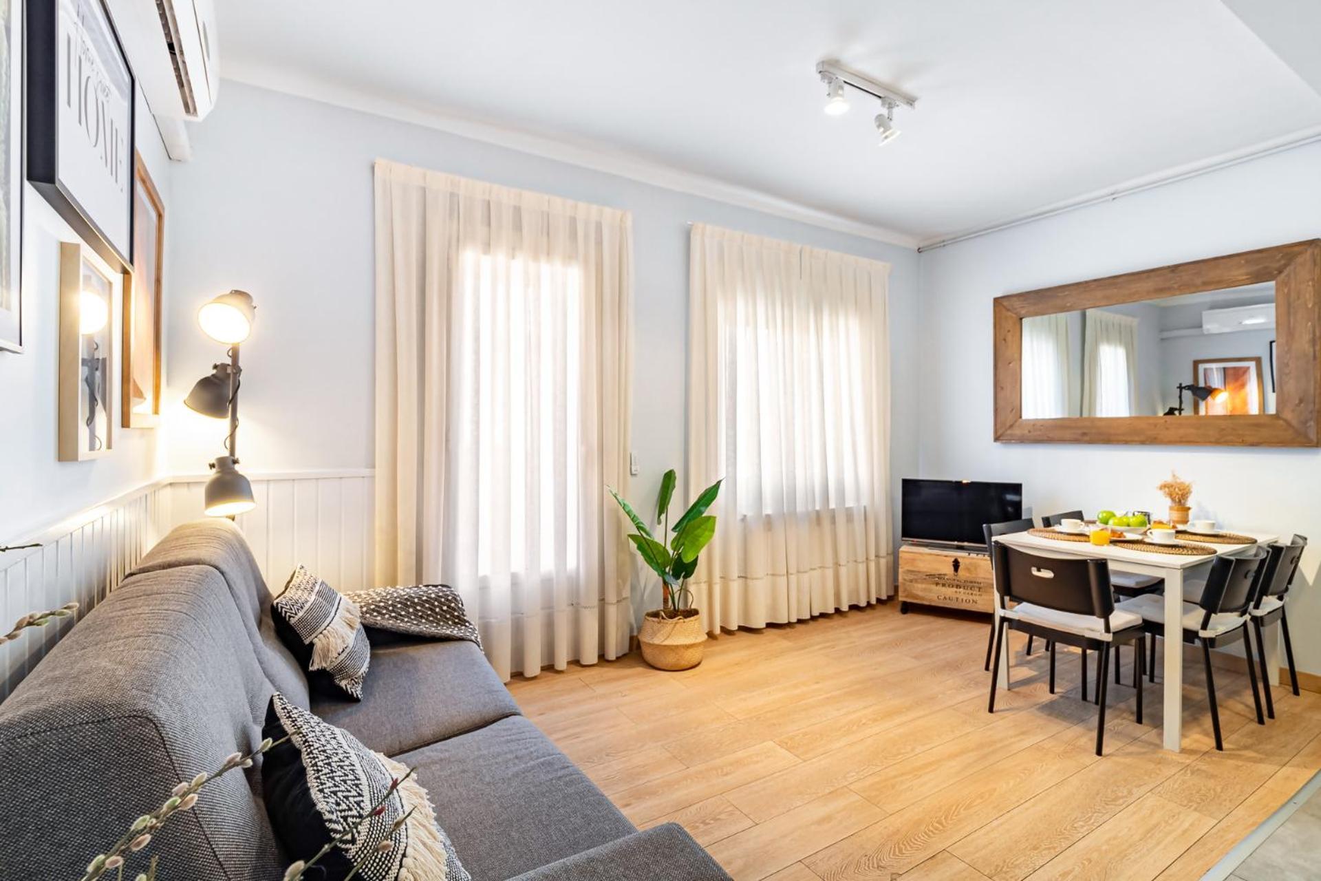 Apartment Flaugier 33 *